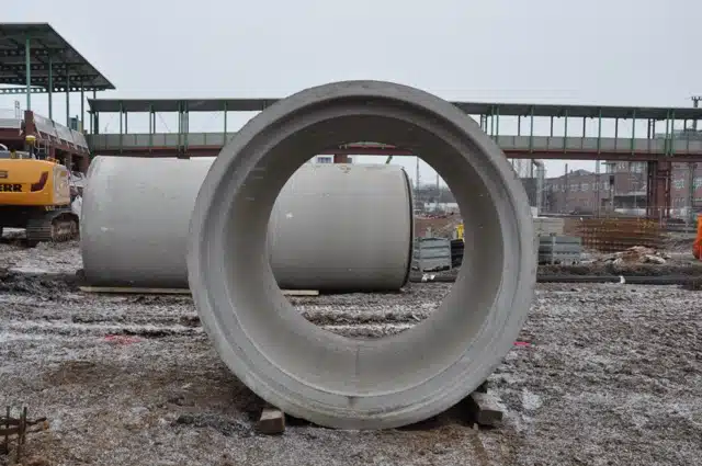 FBS Betonrohr auf Baustelle
