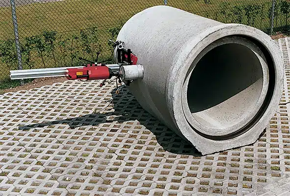 Anschlussbohrung bei Betonrohr