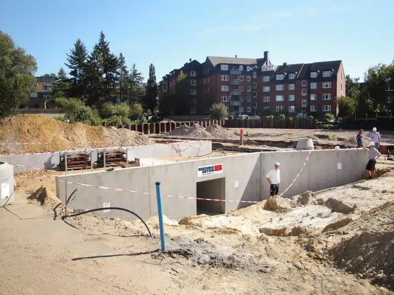 Baustelle Einbau Betonfertigteile
